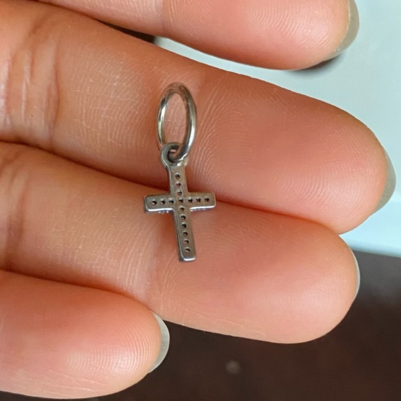 Retired Pandora Sparkling Cross Dangle Charm for Bracelet Necklace EUC - Picture 4 of 6